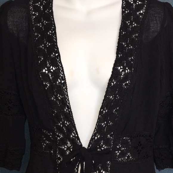 12 street by Cynthia Vincent size small open front - Picture 4 of 6